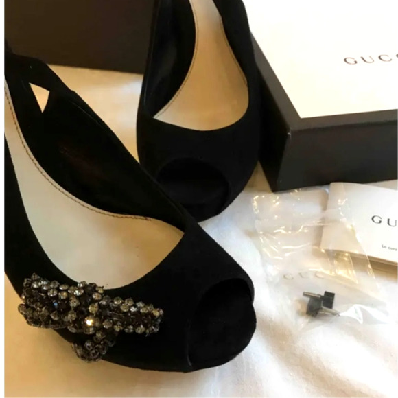 Gucci 7 Platform CRYSTAL BOW Slingback Heels 38 Suede Peeptoe Pumps Rhinestone - Picture 9 of 12